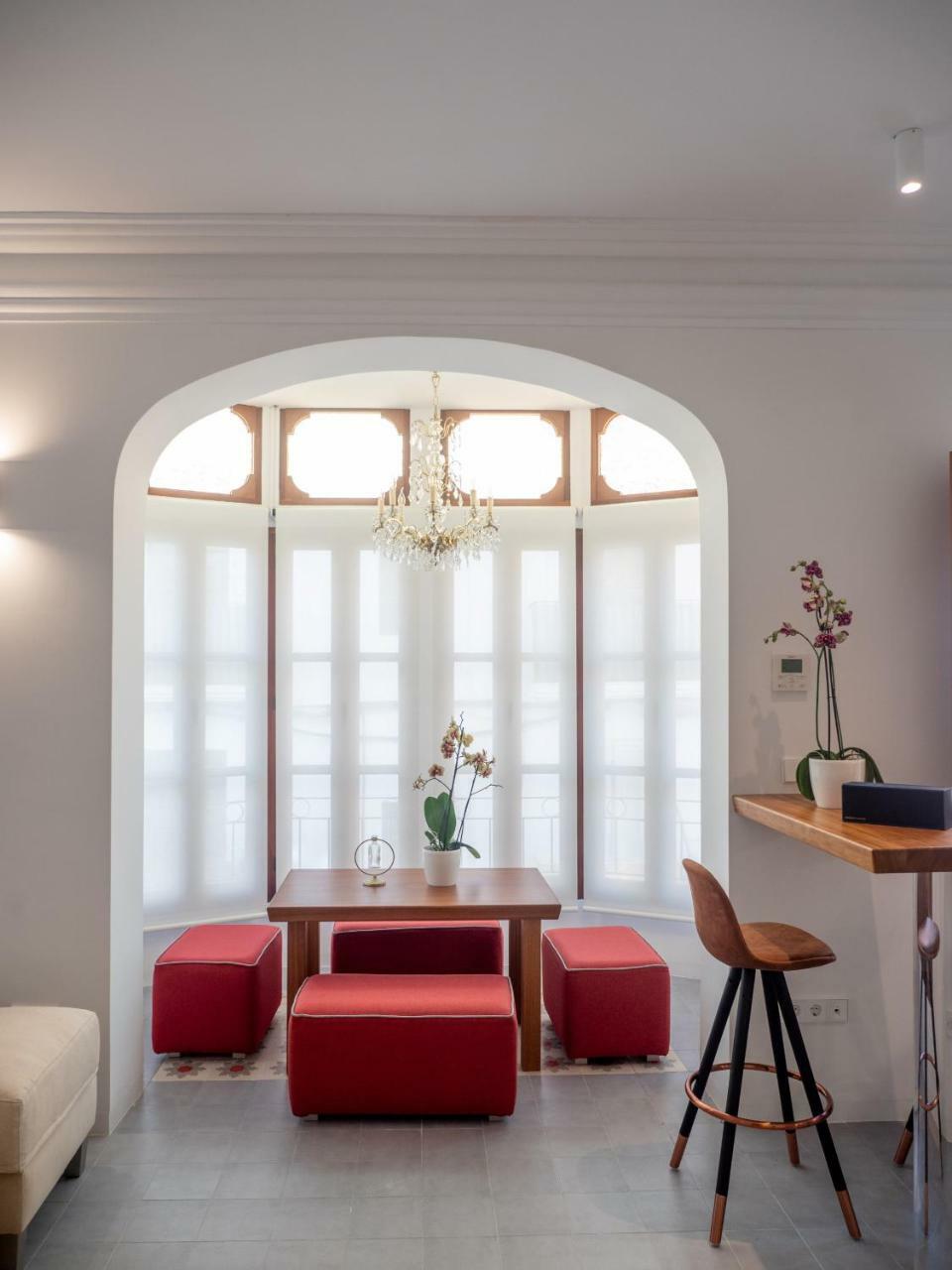 Es Palauet Brandnew One Suite Apartment In Ibiza Center المظهر الخارجي الصورة
